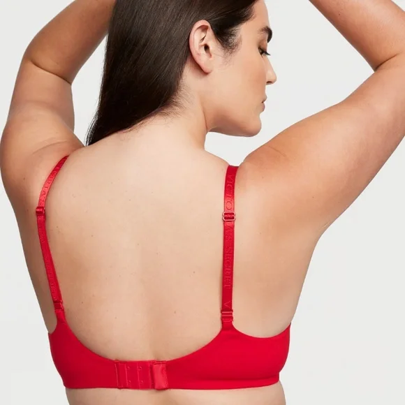 NWT Victoria’s Secret T-Shirt Push Up Bra with Bling VS Logo | Red | 40D - Picture 2 of 4